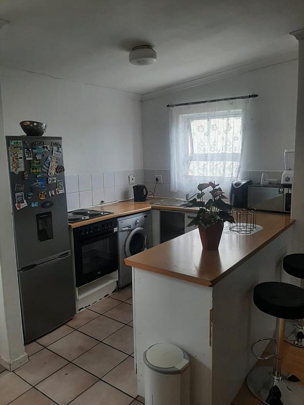 To Let 2 Bedroom Property for Rent in Parklands Western Cape